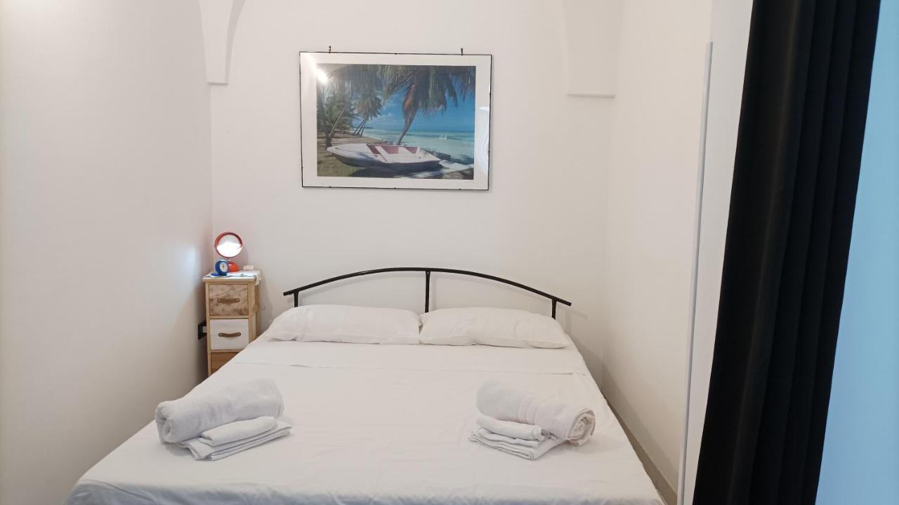 Miniecocasa Ottocentesca In Zona Free-Parking Ed Ecoclimatizzata Villa Ostuni Exterior photo